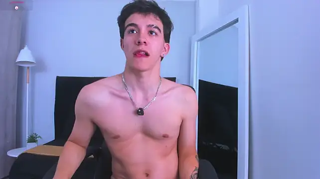 Austinbolt 라이브 XXX 채팅