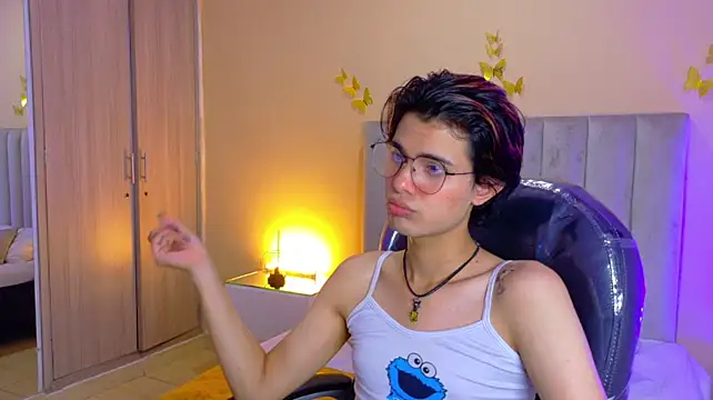 Derek_Sinn Live XXX-chat