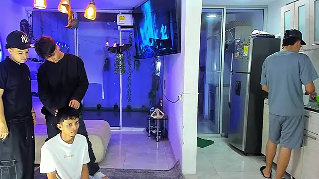 Houseofwarrios XXX чат на живо