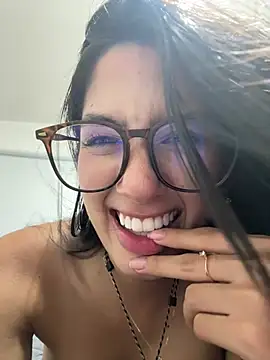 Chat XXX en directo de Julieta_Duque