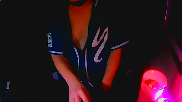 GoodGirlKelly Adlı Modelin Canlı XXX Sohbeti