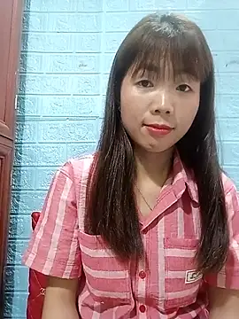 AmyLinee01 现场XXX聊天