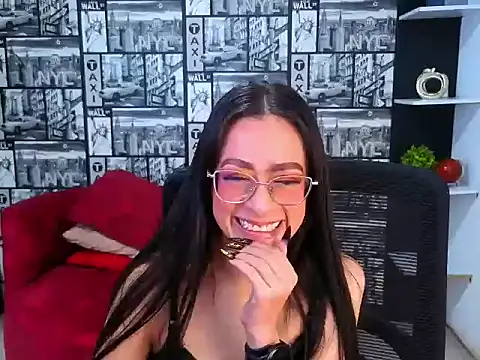 Czat XXX na żywo – desiring_angel_