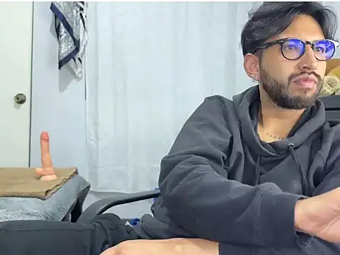 thomass1018: вебкам-шоу
