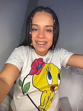 Paola05_'s Live XXX Chat