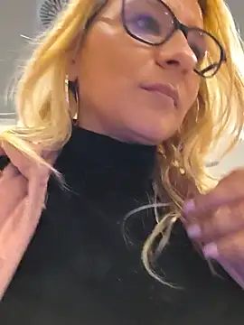 KaylinJan Live XXX-chat