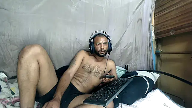 Camodick Adlı Modelin Canlı XXX Sohbeti