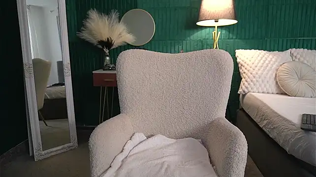 HaileyMoonn Chat XXX in diretta