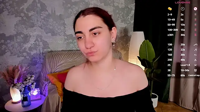hannacheekss_ Chat XXX in diretta