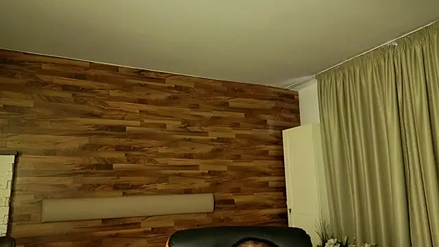 IvanHydee's Live XXX Chat