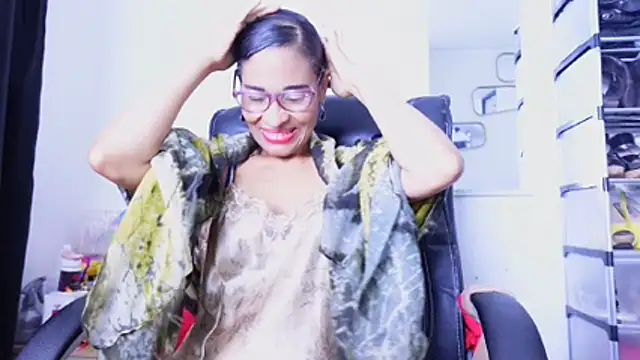 Aries_Mature Chat XXX in diretta