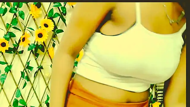 Chat +18 de EroticSexyPrada ao vivo
