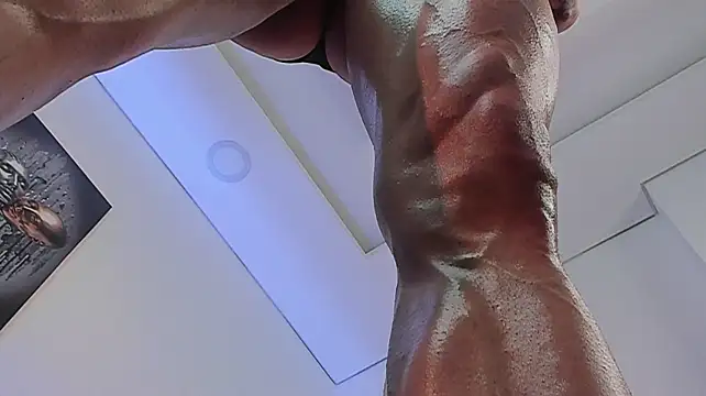 Angelo_Varek 现场XXX聊天