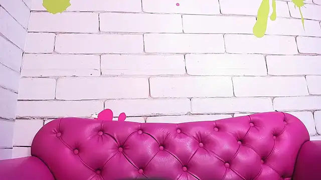 AriaMoonnn's Live XXX Chat