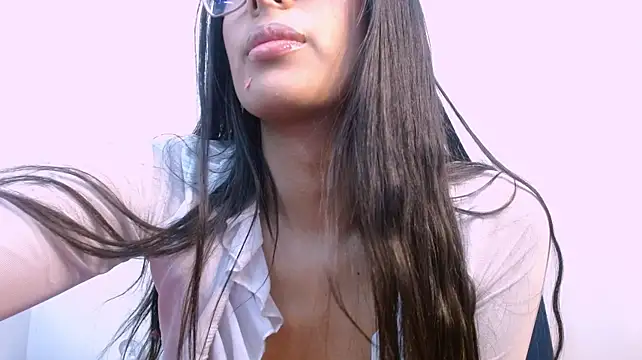 Chat +18 de antonela_wish ao vivo