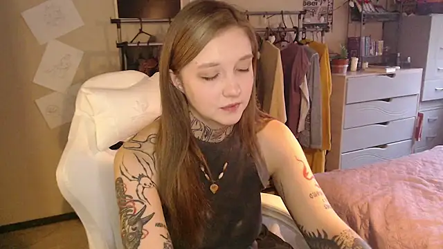 Taissa_HarmonのライブXXXチャット