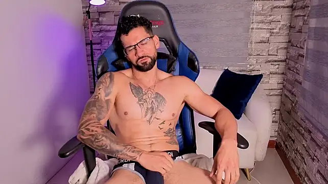 patrickvg Chat XXX in diretta