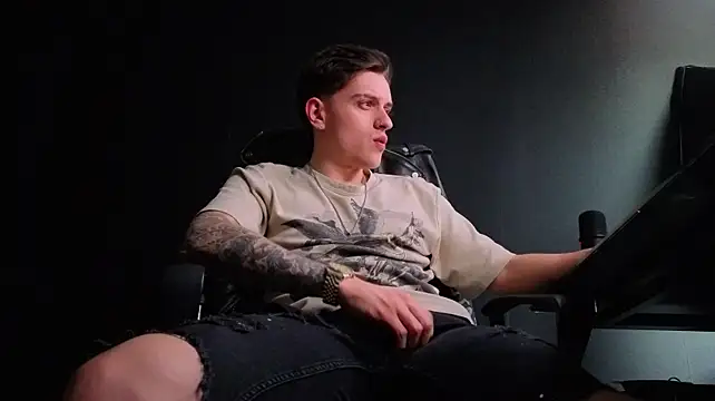 FelixStarkk Chat XXX live