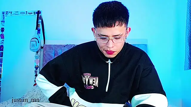 XXX chat uživo modela _justinmoon2