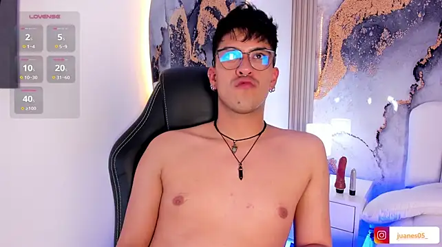 RyanClark_ Live XXX-chat