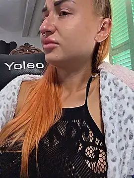 Živý XXX chat kylie_blck