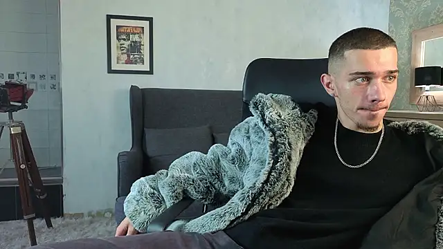 KaydenDrew's Live XXX Chat