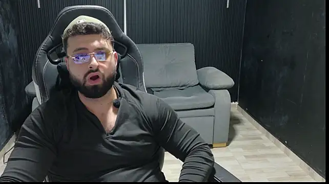 thhomson_34 Webcam Show
