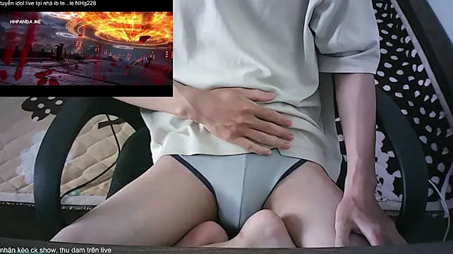 Chat XXX en directo de Kangc369
