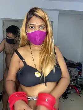 XXX chat uživo modela Maya_BDSM
