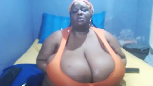 Chat +18 de Voluptuousbbw1 ao vivo