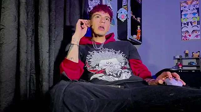 Chat XXX en directo de MikeyKuro