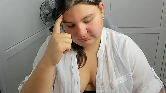 Chat XXX en directo de PhoenixFly