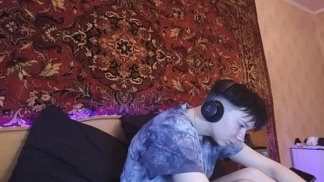 Chat +18 de VelmaWysock ao vivo