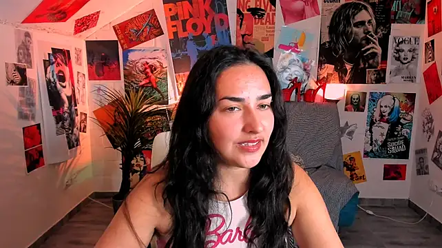 Chat +18 de CeceliaJohnson ao vivo