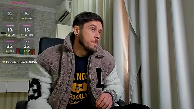JonahShaw – Naživo XXX chat