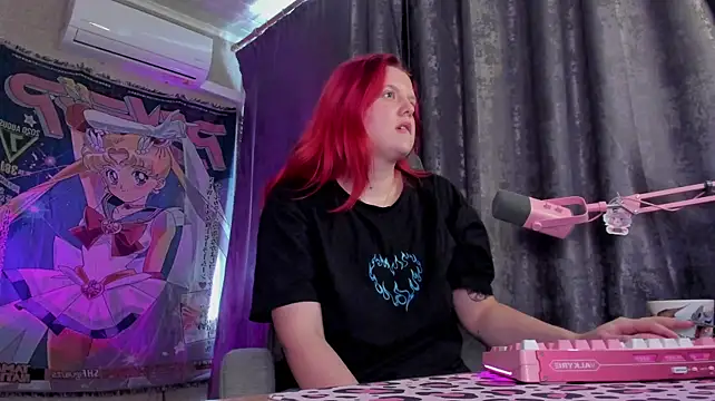 NattInRed Live XXX-Chat