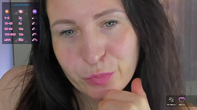 Lea_shadom Chat XXX in diretta