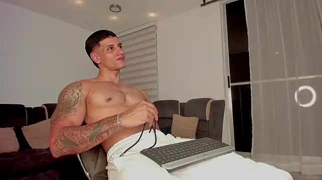 davis_alx1 Live XXX Chat