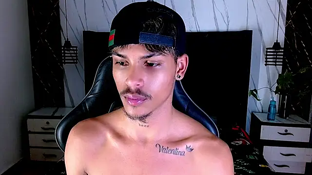 Chatroom XXX en direct de Angel_foxc13