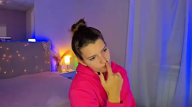 צ'אט XXX בשידור חי של Laura_Leee