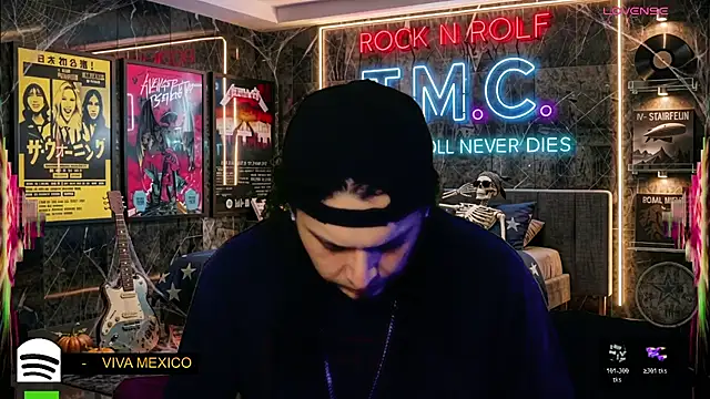 chino_roz Webcam show