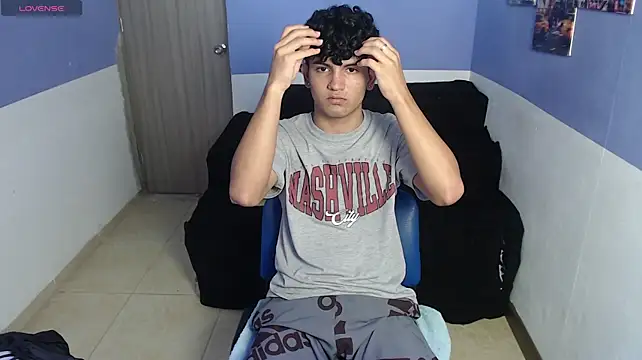 Chatroom XXX en direct de sthellar_gp