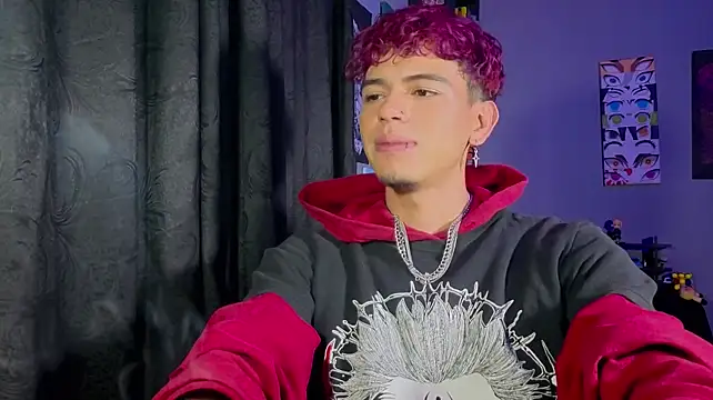 MikeyKuro Live XXX-chat