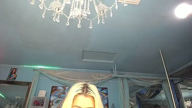 ADRIANNA_FOX's Live XXX Chat