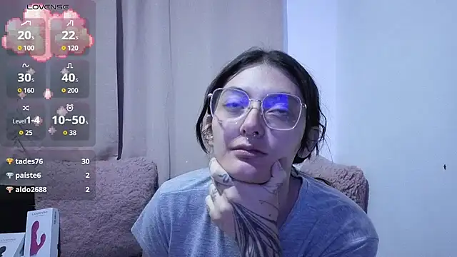 lessliee22_'s Live XXX Chat