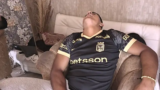 Chat +18 de Hunter_master ao vivo