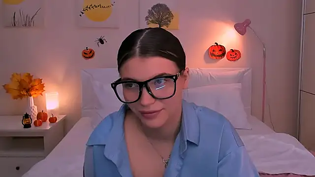 soulless_ Adlı Modelin Canlı XXX Sohbeti