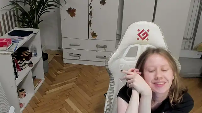Czat XXX na żywo – Silly__Milly