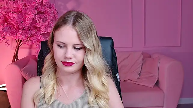 LanaWey's Live XXX Chat