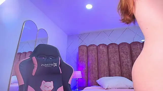 Fluffy_Bubble21's Live XXX Chat